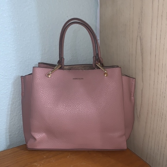 Anne Klein handbag - Picture 6 of 10
